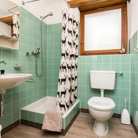 Cresta By Interhome דירה *